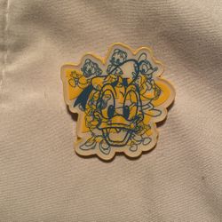 Donald Duck, Huey, Dewie & Louie Mickey's Pals 2023 Disney Pin S01