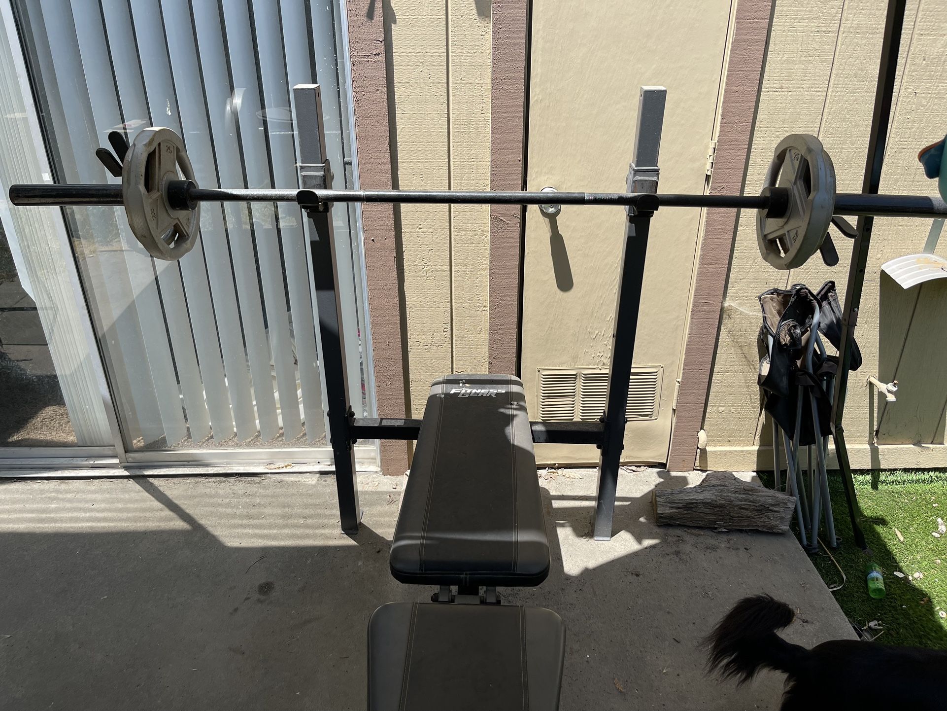 weight bench