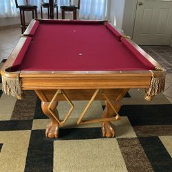 7ft Pool Table