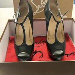 Christian Louboutin Women’s Altapoppins Peep Toe Stiletto Heel