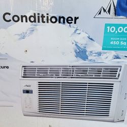 $140 Artic King 10,000 BTU AC Window Unit