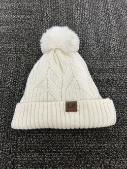 CPB Women’s Knit Pom Pom Hat