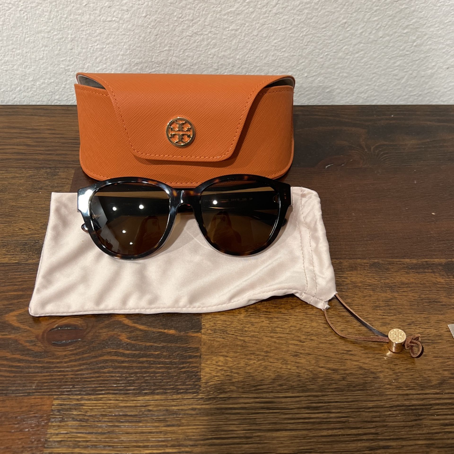 Tory Burch Cat Eye Sunglasses