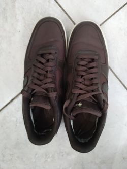 MEN'S NIKE AIR FORCE 1 LOW GORE  TEX SNEAKERS