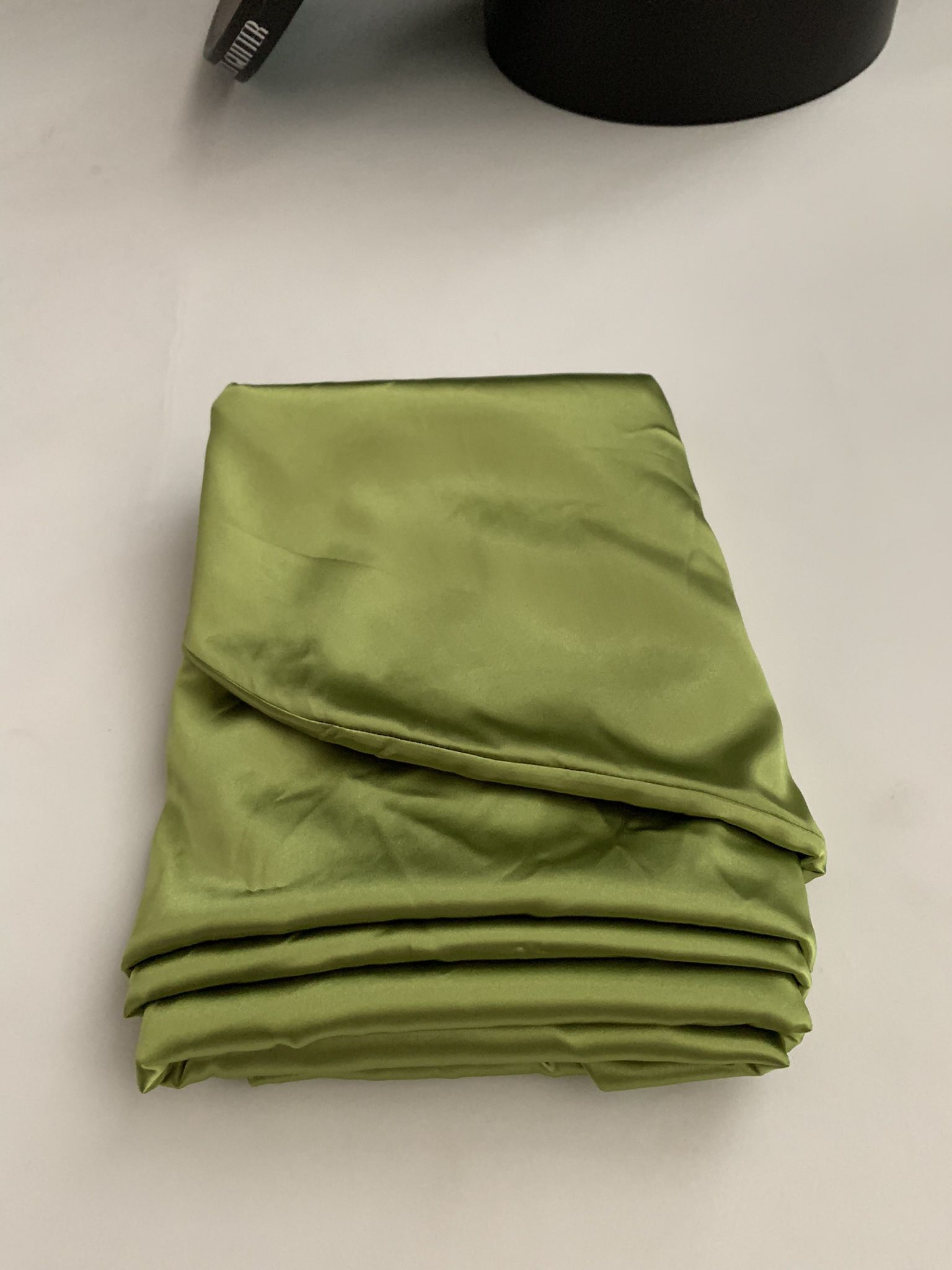 Sweet Glitter Throw Over Picnic Sheets 🧺