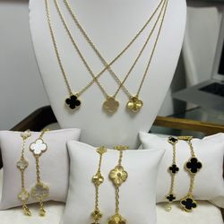 Necklace And Bracelet Set