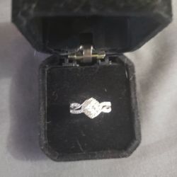 7.0 The Leo Wedding Ring Natural Diamond Ring 