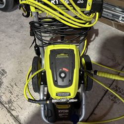 Ryobi 2300 PSI 1.1 GPM electric pressure washer Read Description with brushless motor technology.