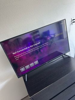 The VIZIO D-Series 40” Smart TV (D40f-G9) is a 1080p Full HD LED television and the dresser  both for $100