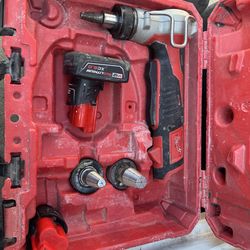 Milwaukee Pex gun