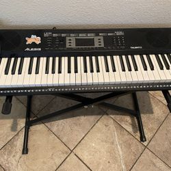 Keyboard With 61 Keys