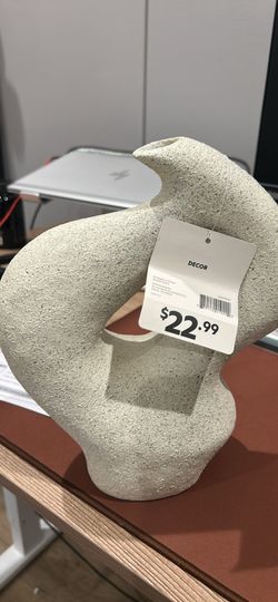 Aesthetic Vase Decorations