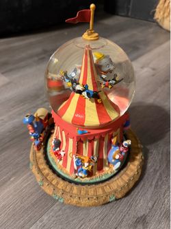 Dumbo Disney Snow Globe