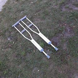 Crutches Fully Adjustable
