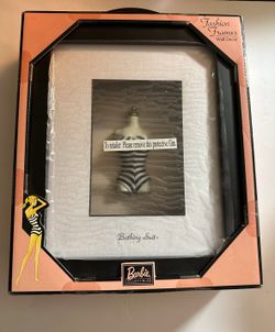 Vintage Mattel Barbie Frame Bathing Suit Doll Fashion Accessory Collectible
