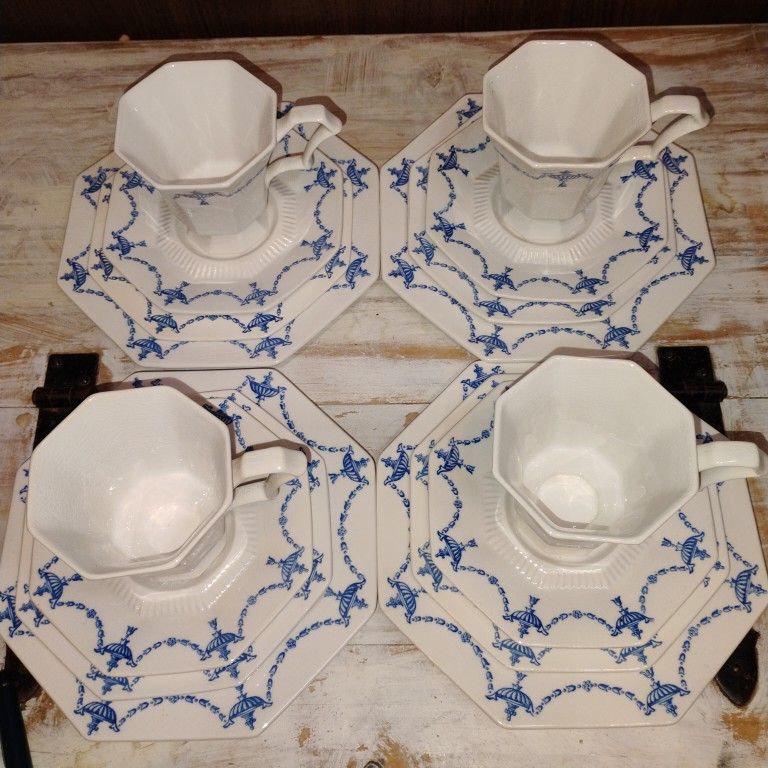 Independence Ironstone Castleton Dishes
