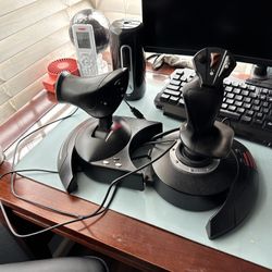 barely used thrustmaster hotas flight controller
