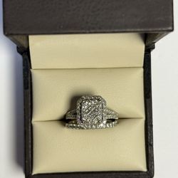 Engagement Ring & Wedding Band