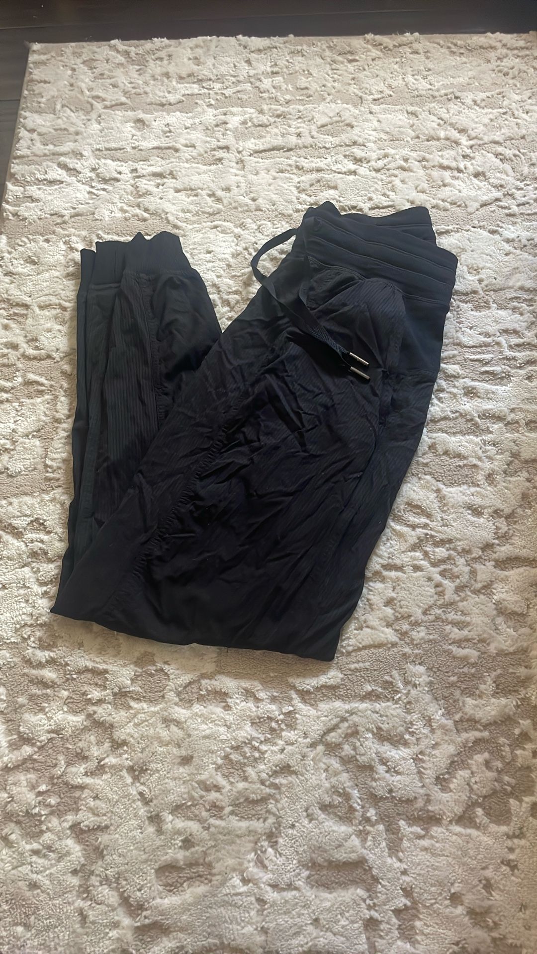 Lululemon joggers