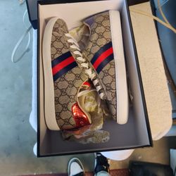 Gucci