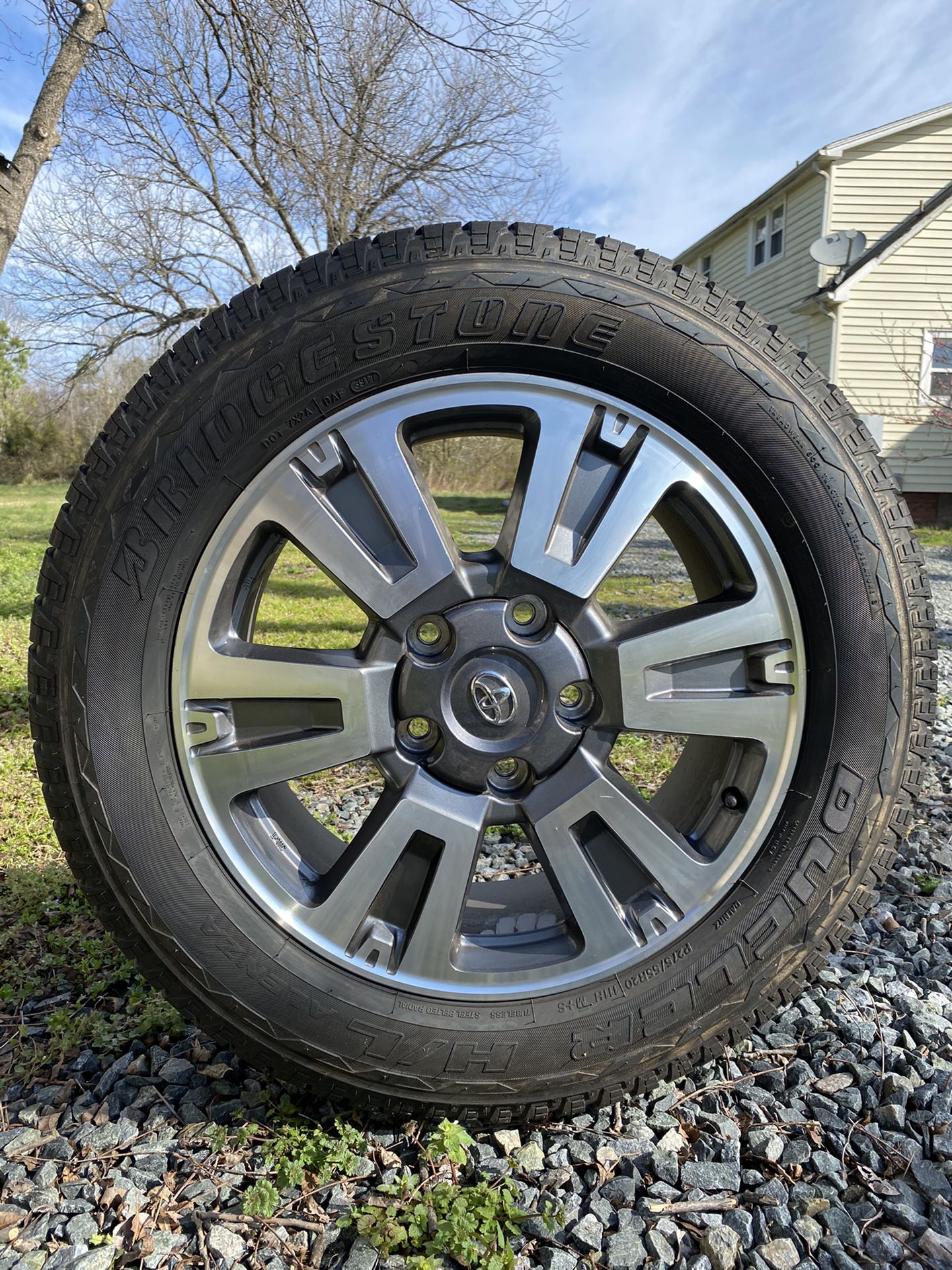Toyota 20” limited wheels with new Bridgestone Alenza dueler tires
