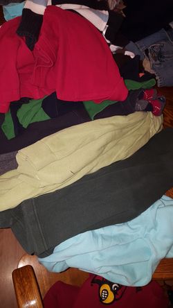 Around 17 youth large (10/12) shirts