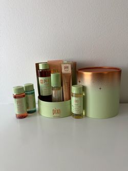 Pixi Skintreats Skincare Gift Set