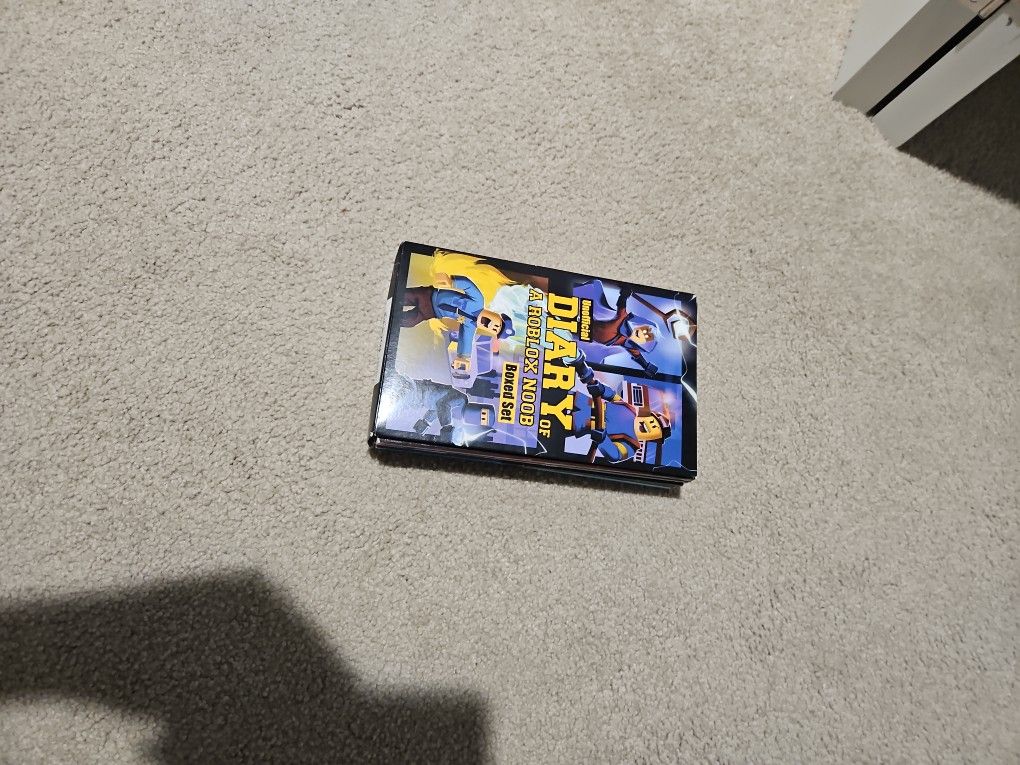 Unofficial diary of a roblox noob boxed set