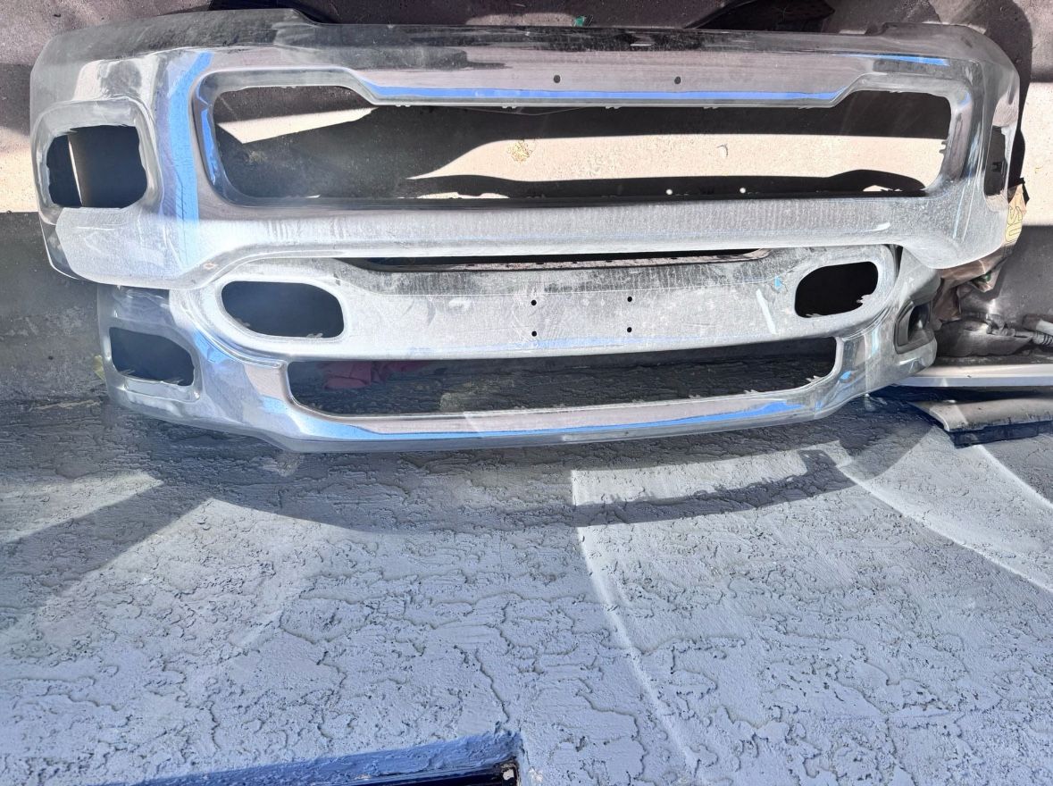 ram front bumper