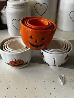 Rae Dunn Measuring Cups