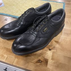 Golf Shoes