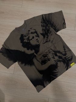 Oversized Angel Graphic T-Shirt (Sizes: S,M,L)