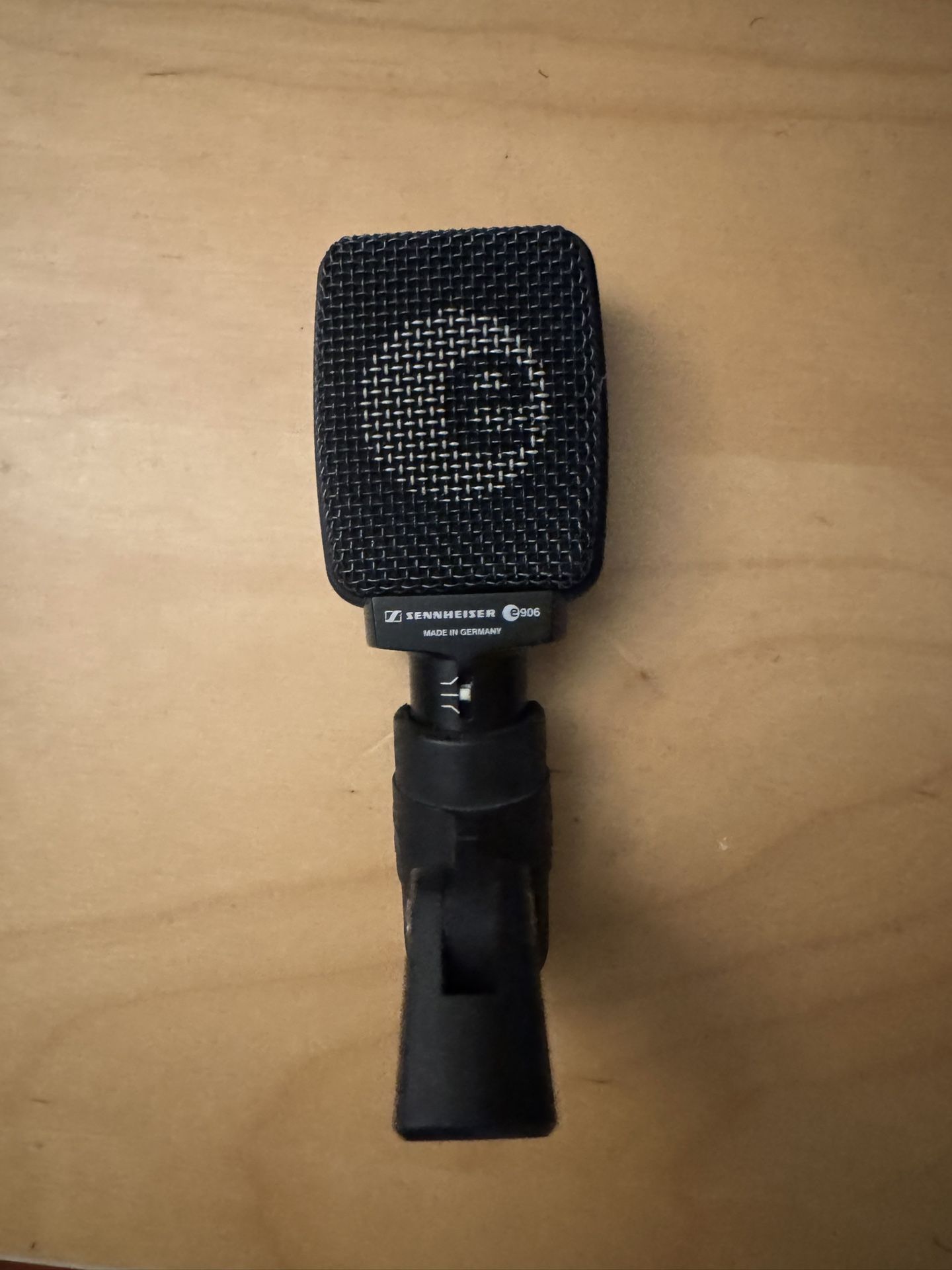 Sennheiser e609 Microphone