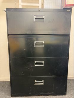 4 Drawer Large filing cabinet