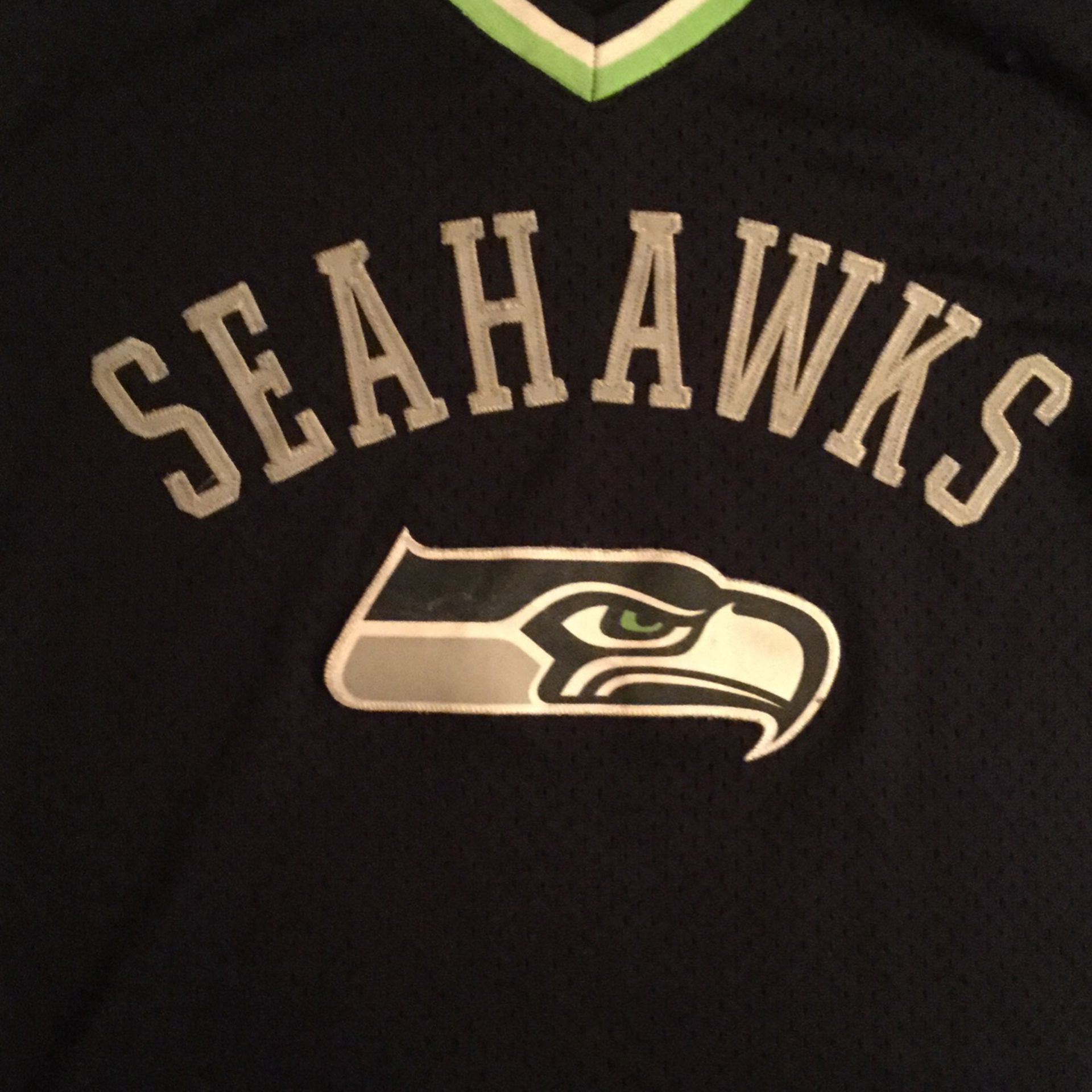 Youth Med. Seahawks NFL official jersey -  like new