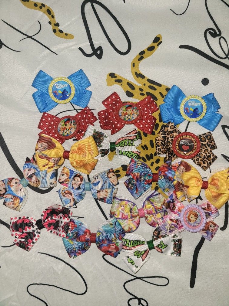 Disney Mini Bows