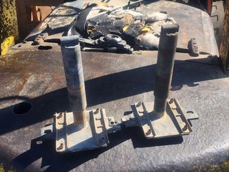 Mustang front bumper shocks 87-89