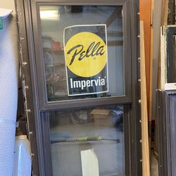 4 Pella Impervia Single Hung Windows 23.5x47.5