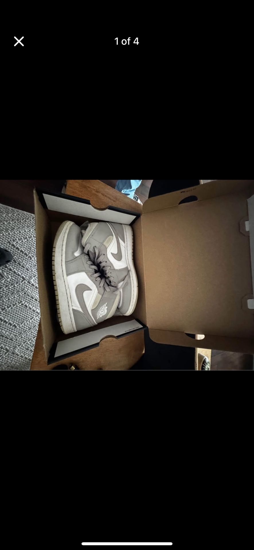 Air Jordan 1 Mid College Gray