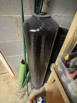 Fleck 5600 SXT Water Softener (24,000 grain) - NEVER USED