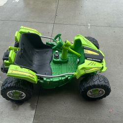 Power Wheels Dune Racer Extreme Battery-Powered Ride-on, 12 V, Max Speed: 5 mph, Green