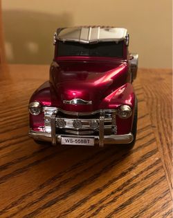 WS-558BT Classic Truck Bluetooth Speaker