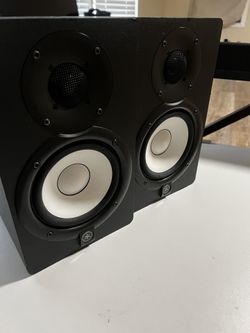 Yamaha HS5 Studio Speakers