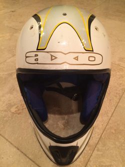 AXO MOTORCROSS HELMET