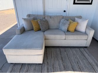 Sectional couch