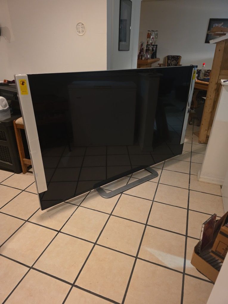 81 Inch Vizio