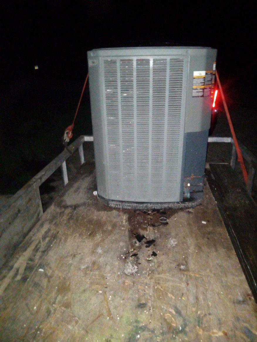 XR14 Trane A/C Unit