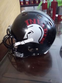 Riddell LG youth football helmet