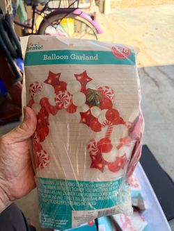 Party balloon sets