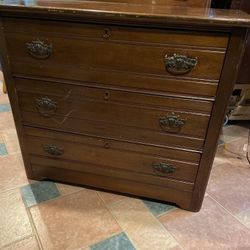Beautiful Solid Cherry Wood Dresser